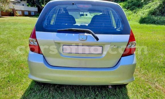 Sayi Na hannu Honda FIT Silver Mota in Maseru a Maseru Sayi Na hannu Honda FIT Silver Mota in Maseru a Maseru