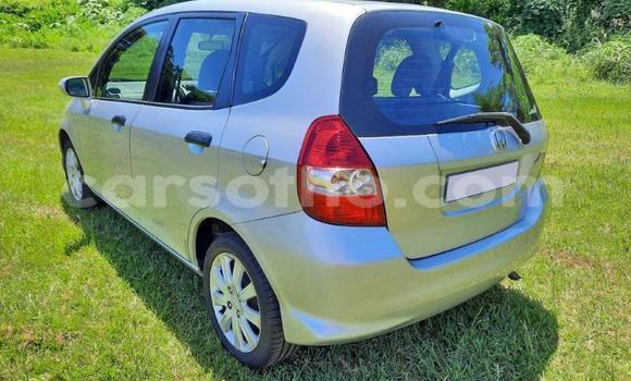 Sayi Na hannu Honda FIT Silver Mota in Maseru a Maseru Sayi Na hannu Honda FIT Silver Mota in Maseru a Maseru