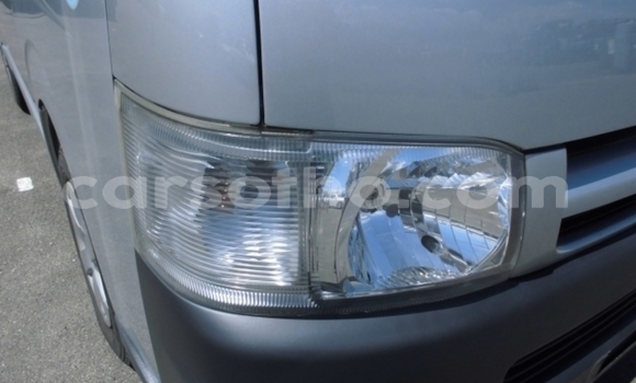 اشتري مستعمل Toyota Hiace Silver سيارة في Maseru في Maseru اشتري مستعمل Toyota Hiace Silver سيارة في Maseru في Maseru