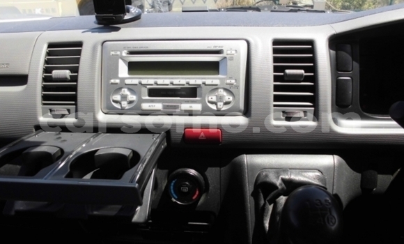 اشتري مستعمل Toyota Hiace Silver سيارة في Maseru في Maseru اشتري مستعمل Toyota Hiace Silver سيارة في Maseru في Maseru