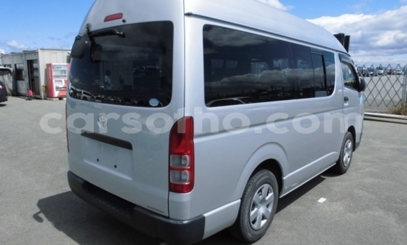اشتري مستعمل Toyota Hiace Silver سيارة في Maseru في Maseru اشتري مستعمل Toyota Hiace Silver سيارة في Maseru في Maseru