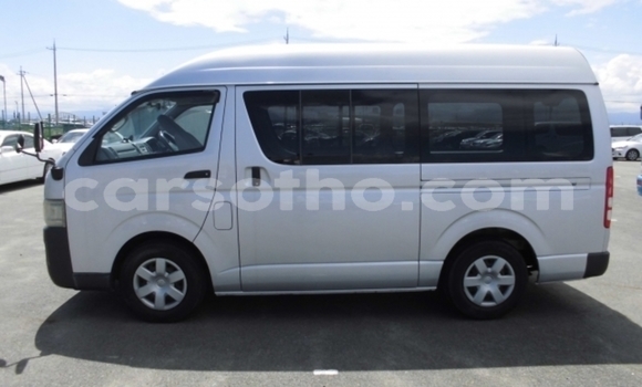 اشتري مستعمل Toyota Hiace Silver سيارة في Maseru في Maseru اشتري مستعمل Toyota Hiace Silver سيارة في Maseru في Maseru