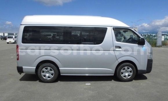 اشتري مستعمل Toyota Hiace Silver سيارة في Maseru في Maseru اشتري مستعمل Toyota Hiace Silver سيارة في Maseru في Maseru