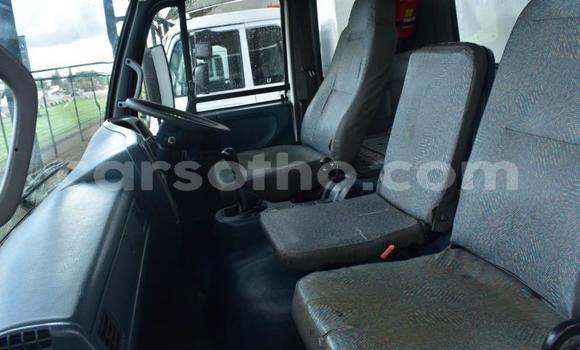 اشتري مستعمل Nissan UD Other شاحنة في Maseru في Maseru اشتري مستعمل Nissan UD Other شاحنة في Maseru في Maseru