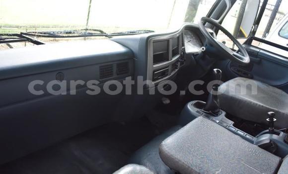 اشتري مستعمل Nissan UD Other شاحنة في Maseru في Maseru اشتري مستعمل Nissan UD Other شاحنة في Maseru في Maseru