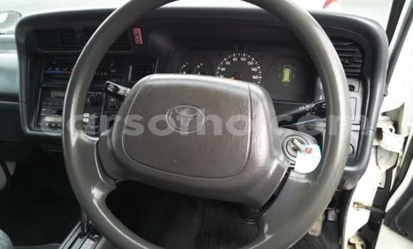 اشتري مستعمل Toyota Hiace White سيارة في Maseru في Maseru اشتري مستعمل Toyota Hiace White سيارة في Maseru في Maseru