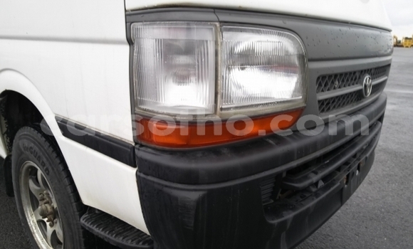 اشتري مستعمل Toyota Hiace White سيارة في Maseru في Maseru اشتري مستعمل Toyota Hiace White سيارة في Maseru في Maseru