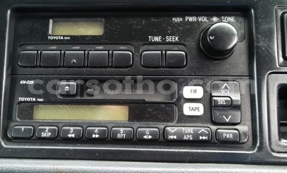 اشتري مستعمل Toyota Hiace White سيارة في Maseru في Maseru اشتري مستعمل Toyota Hiace White سيارة في Maseru في Maseru