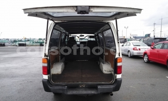 اشتري مستعمل Toyota Hiace White سيارة في Maseru في Maseru اشتري مستعمل Toyota Hiace White سيارة في Maseru في Maseru