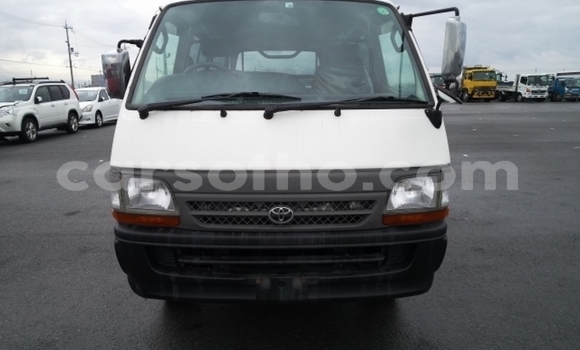 اشتري مستعمل Toyota Hiace White سيارة في Maseru في Maseru اشتري مستعمل Toyota Hiace White سيارة في Maseru في Maseru