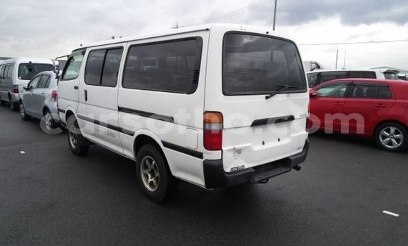 اشتري مستعمل Toyota Hiace White سيارة في Maseru في Maseru اشتري مستعمل Toyota Hiace White سيارة في Maseru في Maseru