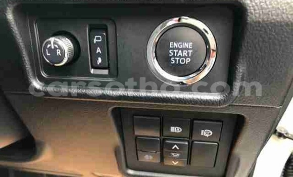 اشتري مستعمل Toyota Land Cruiser Prado White سيارة في Butha–Buthe في Thaba-Tseka اشتري مستعمل Toyota Land Cruiser Prado White سيارة في Butha–Buthe في Thaba-Tseka