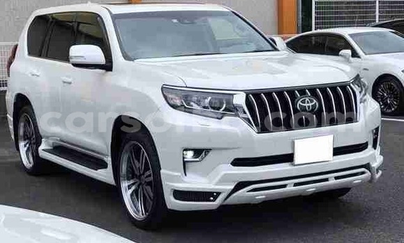 اشتري مستعمل Toyota Land Cruiser Prado White سيارة في Butha–Buthe في Thaba-Tseka اشتري مستعمل Toyota Land Cruiser Prado White سيارة في Butha–Buthe في Thaba-Tseka