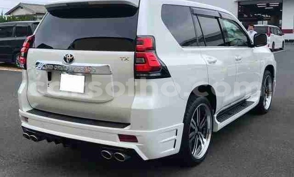 اشتري مستعمل Toyota Land Cruiser Prado White سيارة في Butha–Buthe في Thaba-Tseka اشتري مستعمل Toyota Land Cruiser Prado White سيارة في Butha–Buthe في Thaba-Tseka
