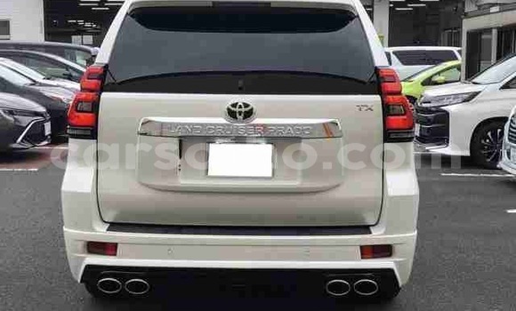 اشتري مستعمل Toyota Land Cruiser Prado White سيارة في Butha–Buthe في Thaba-Tseka اشتري مستعمل Toyota Land Cruiser Prado White سيارة في Butha–Buthe في Thaba-Tseka