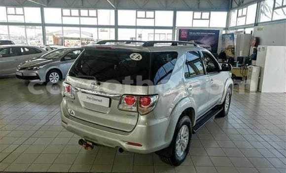 Buy Used Toyota Fortuner Silver Car in Maseru in Maseru Buy Used Toyota Fortuner Silver Car in Maseru in Maseru
