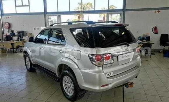 Buy Used Toyota Fortuner Silver Car in Maseru in Maseru Buy Used Toyota Fortuner Silver Car in Maseru in Maseru