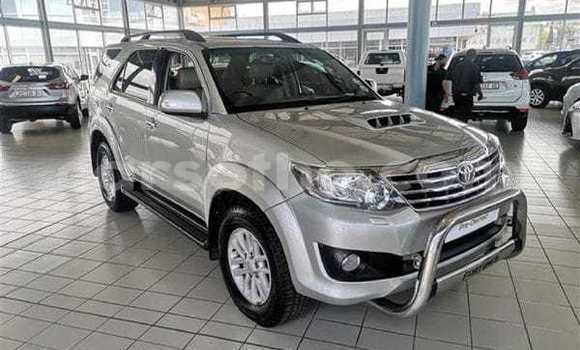 Buy Used Toyota Fortuner Silver Car in Maseru in Maseru Buy Used Toyota Fortuner Silver Car in Maseru in Maseru