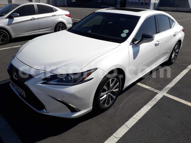 Big with watermark lexus es maseru maseru 25038