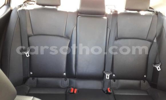 Sayi Na hannu Lexus ES White Mota in Maseru a Maseru Sayi Na hannu Lexus ES White Mota in Maseru a Maseru