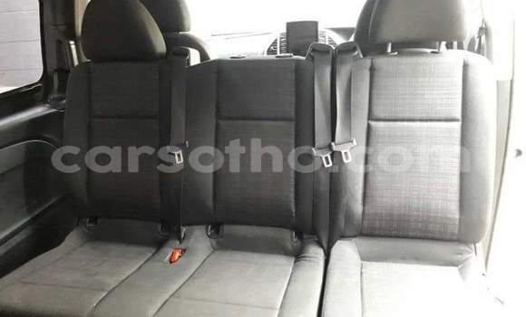 Sayi Na hannu Mercedes-Benz Vito White Mota in Peka a Leribe Sayi Na hannu Mercedes-Benz Vito White Mota in Peka a Leribe