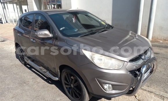 Sayi Na hannu Hyundai ix35 Beige Mota in Maseru a Maseru Sayi Na hannu Hyundai ix35 Beige Mota in Maseru a Maseru