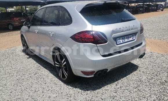 Acheter Occasion Voiture Porsche Carrera GT Gris à Butha–Buthe, Thaba-Tseka Acheter Occasion Voiture Porsche Carrera GT Gris à Butha–Buthe, Thaba-Tseka