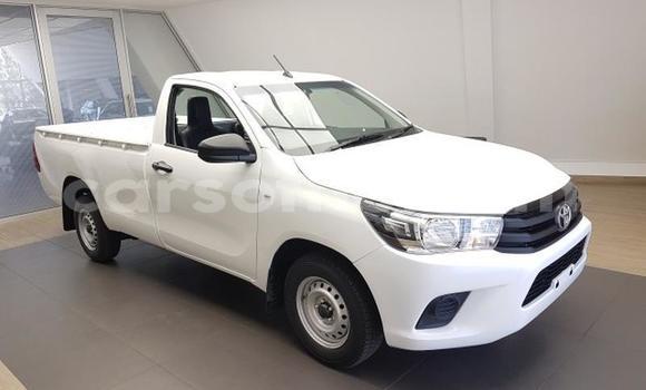 اشتري مستعمل Toyota Hilux White سيارة في Maseru في Maseru اشتري مستعمل Toyota Hilux White سيارة في Maseru في Maseru