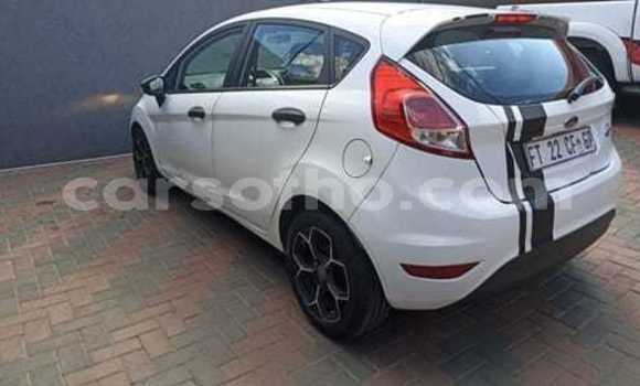 Buy Used Ford Fiesta White Car in Thaba–Tseka in Mafeteng Buy Used Ford Fiesta White Car in Thaba–Tseka in Mafeteng