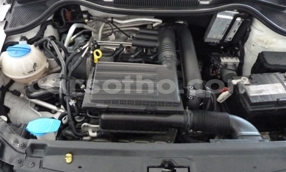 Acheter Occasion Voiture Volkswagen Polo Blanc à Mokhotlong, Berea Acheter Occasion Voiture Volkswagen Polo Blanc à Mokhotlong, Berea