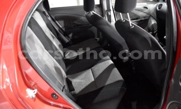 Sayi Na hannu Toyota Etios Red Mota in Maseru a Maseru Sayi Na hannu Toyota Etios Red Mota in Maseru a Maseru