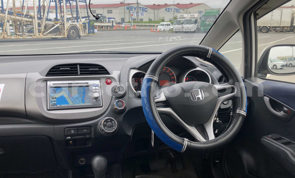 اشتري مستعمل Honda FIT Silver سيارة في Maseru في Maseru اشتري مستعمل Honda FIT Silver سيارة في Maseru في Maseru