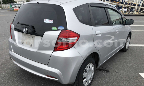 اشتري مستعمل Honda FIT Silver سيارة في Maseru في Maseru اشتري مستعمل Honda FIT Silver سيارة في Maseru في Maseru