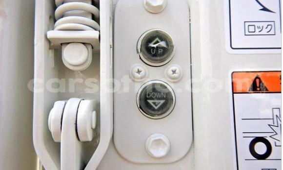 Acheter Occasion Utilitaire Toyota Dyna Blanc à Maseru, Maseru Acheter Occasion Utilitaire Toyota Dyna Blanc à Maseru, Maseru