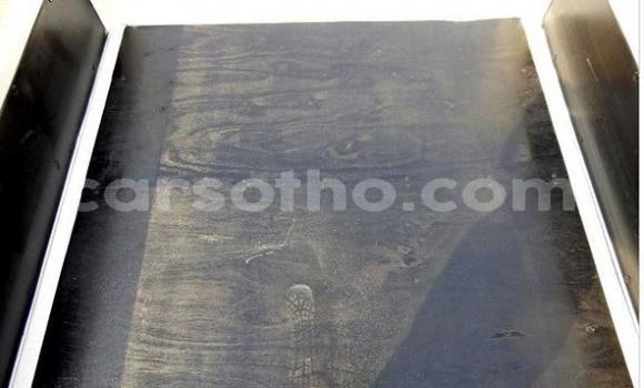 Acheter Occasion Utilitaire Toyota Dyna Blanc à Maseru, Maseru Acheter Occasion Utilitaire Toyota Dyna Blanc à Maseru, Maseru