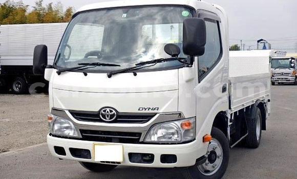 Acheter Occasion Utilitaire Toyota Dyna Blanc à Maseru, Maseru Acheter Occasion Utilitaire Toyota Dyna Blanc à Maseru, Maseru