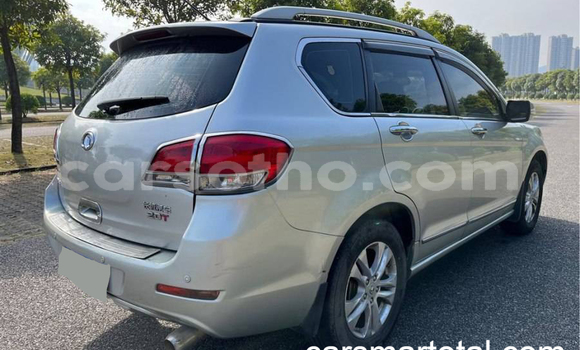 Buy Used Haval H6 Silver Car in Hlotse in Leribe Buy Used Haval H6 Silver Car in Hlotse in Leribe