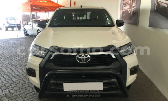 اشتري مستعمل Toyota Hilux White سيارة في Maseru في Maseru اشتري مستعمل Toyota Hilux White سيارة في Maseru في Maseru