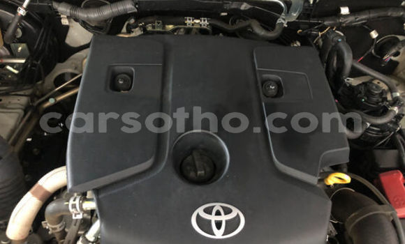 اشتري مستعمل Toyota Hilux White سيارة في Maseru في Maseru اشتري مستعمل Toyota Hilux White سيارة في Maseru في Maseru