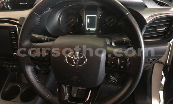 اشتري مستعمل Toyota Hilux White سيارة في Maseru في Maseru اشتري مستعمل Toyota Hilux White سيارة في Maseru في Maseru