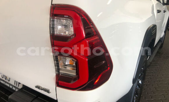 اشتري مستعمل Toyota Hilux White سيارة في Maseru في Maseru اشتري مستعمل Toyota Hilux White سيارة في Maseru في Maseru