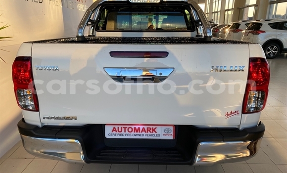 Buy Used Toyota Hilux White Car in Maputsoe in Leribe Buy Used Toyota Hilux White Car in Maputsoe in Leribe