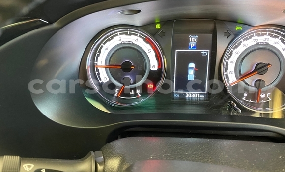 Buy Used Toyota Hilux White Car in Maputsoe in Leribe Buy Used Toyota Hilux White Car in Maputsoe in Leribe