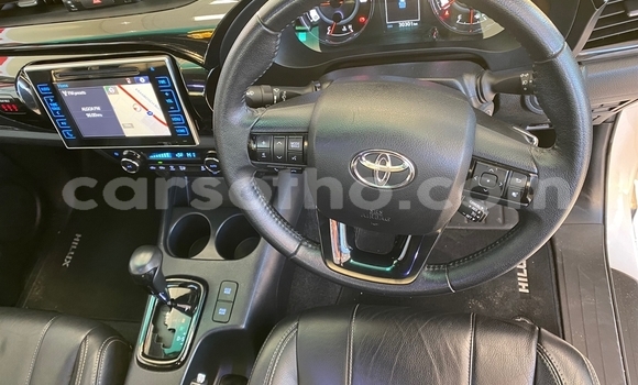 Buy Used Toyota Hilux White Car in Maputsoe in Leribe Buy Used Toyota Hilux White Car in Maputsoe in Leribe
