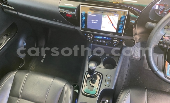 Buy Used Toyota Hilux White Car in Maputsoe in Leribe Buy Used Toyota Hilux White Car in Maputsoe in Leribe