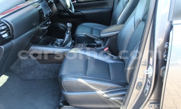 Acheter Occasion Voiture Toyota Hilux Noir à Maseru, Maseru Acheter Occasion Voiture Toyota Hilux Noir à Maseru, Maseru