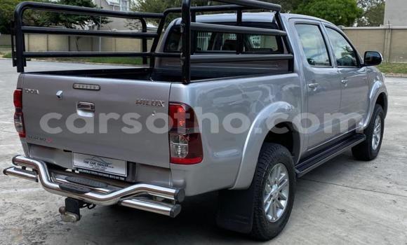 Buy Used Toyota Hilux Silver Car in Maseru in Maseru Buy Used Toyota Hilux Silver Car in Maseru in Maseru