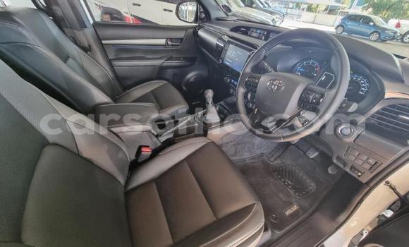 Buy Used Toyota Hilux White Car in Maseru in Maseru Buy Used Toyota Hilux White Car in Maseru in Maseru