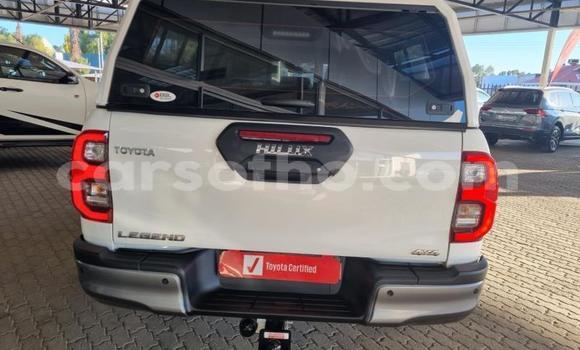 Buy Used Toyota Hilux White Car in Maseru in Maseru Buy Used Toyota Hilux White Car in Maseru in Maseru
