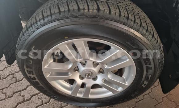 Sayi Na hannu Toyota Hilux White Mota in Maseru a Maseru Sayi Na hannu Toyota Hilux White Mota in Maseru a Maseru